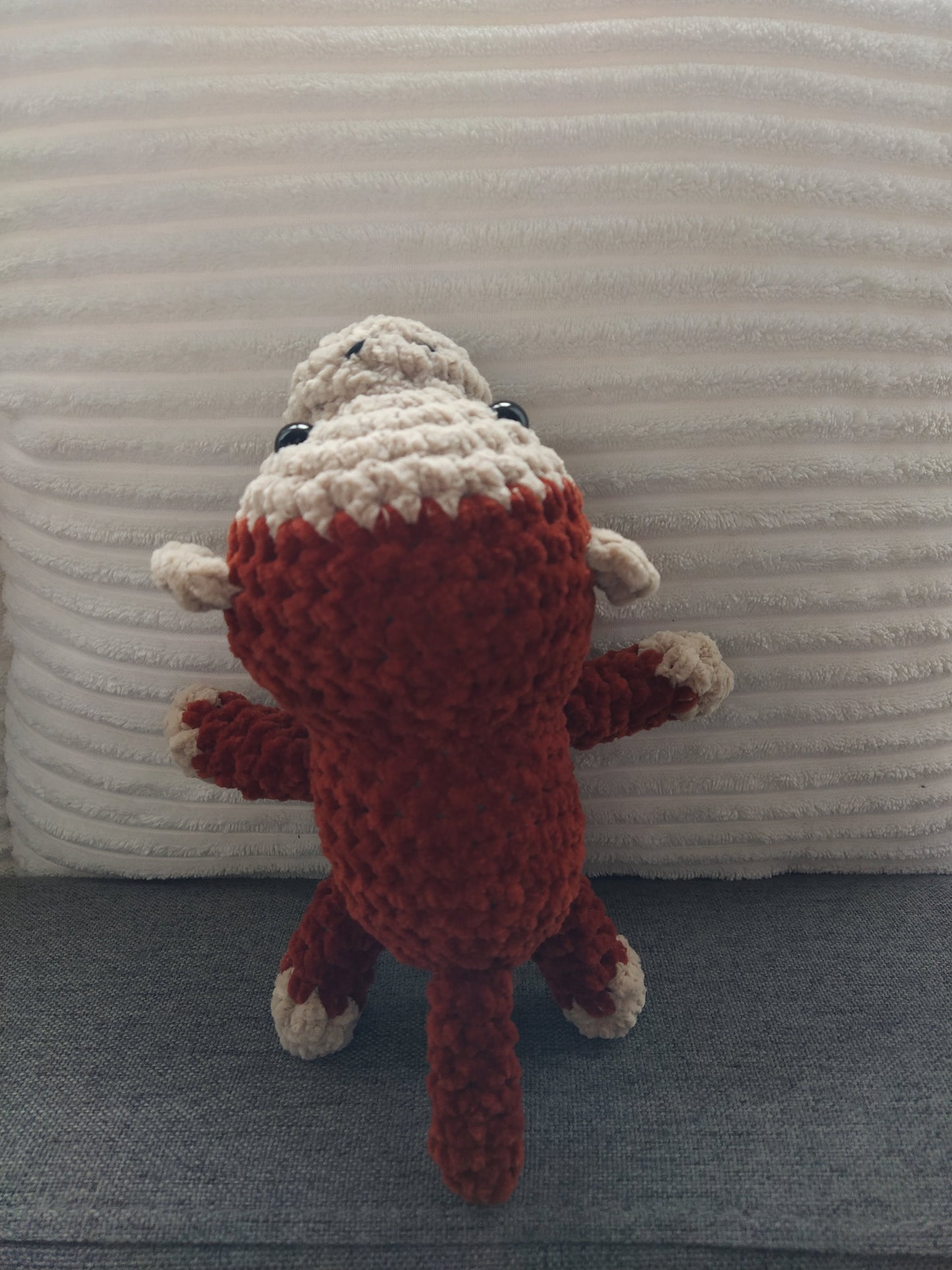 Singe couché